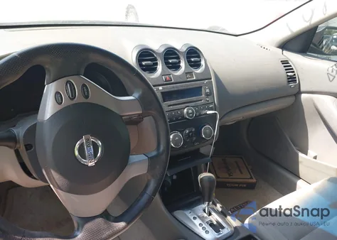 2010 Nissan Altima 2.5 S z USA, uszkodzony, nr VIN 1N4AL2AP8AN453621